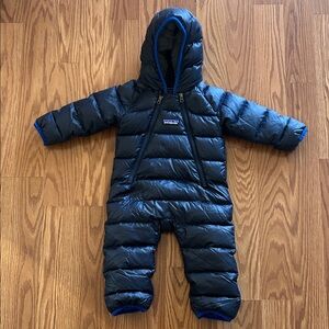 Patagonia Kids Bunting - Black and Blue